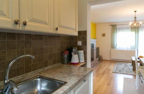 Gospic Casa | Stay In Touch