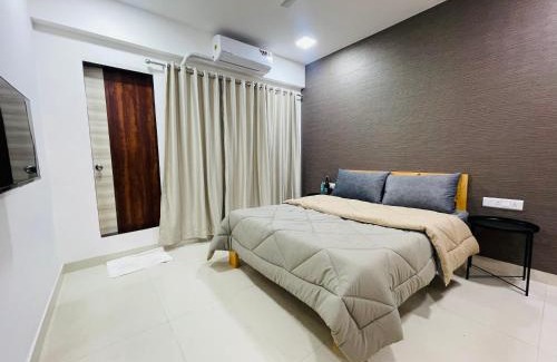 Vile Parle East Casa | Stay Luxe-BnB near Mumbai Airport