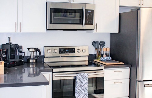 West End Casa | Stay near Point Defiance Park in our charming 1-bedroom cottage