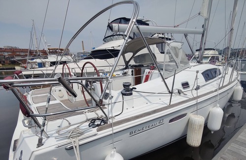 Historic District Alquiler De Eote | Stay on a boat while in annapolis for the shows.