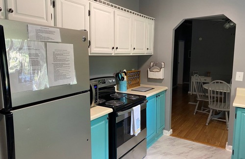 Soddy-Daisy Casa | STAY ON BEAUTIFUL MOWBRAY MOUNTAIN- HIKING, KAYAKING, GOLF, ROCK CLIMBING