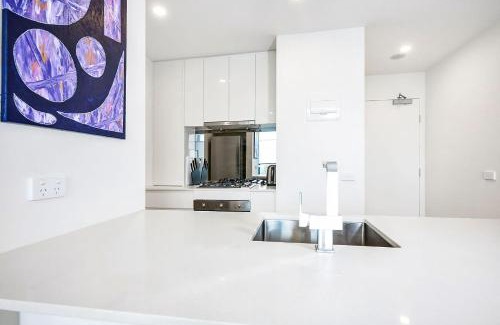 Richmond Apartamento | Stay on Swan St 10 Mins to MCG
