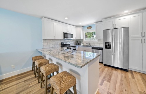 Upper Grand Lagoon Condominio | Stay or Vacay at the Bay-Golf, Tennis and Beach