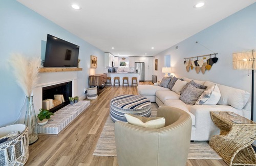 Upper Grand Lagoon Condominio | Stay or Vacay at the Bay-Golf, Tennis and Beach