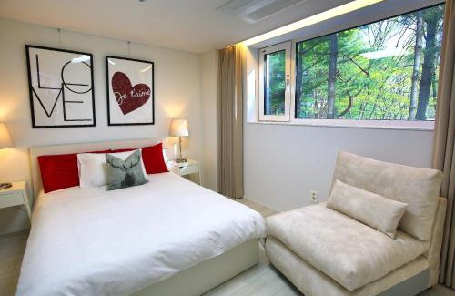 Goyang Casa | Stay Park 1