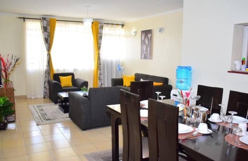 Syokimau Apartamento | Stay.Plus Dee Safari Homestay