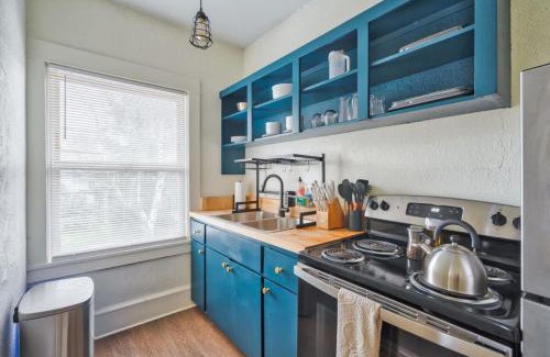 Richmond Casa | Stay Portland - Mt Tabor Retreat - Local Eateries - Shops - Bars