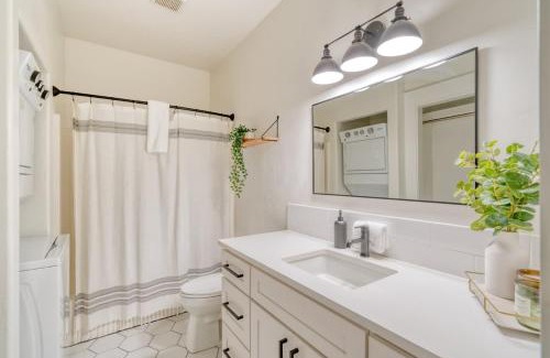Hosford-Abernethy Apartamento | Stay Portland - Perfect Portland Farmhouse Loft - Breweries & Bars
