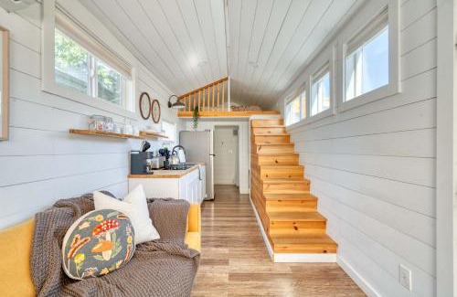 Alberta Arts District Apartamento | Stay Portland - The Tiny Saguaro - Walk to Local Shops & Eateries