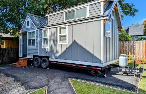 Richmond Casa | Stay Portland - Tiny Refuge - Quiet & Cozy