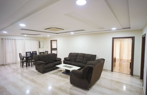 Vijayawada Apartamento | Stay Pride Service Apartments - AC Rooms in Vijayawada - Family & Business Stays