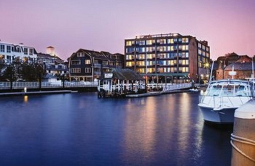 Newport Complejo | Wyndham Inn en el puerto