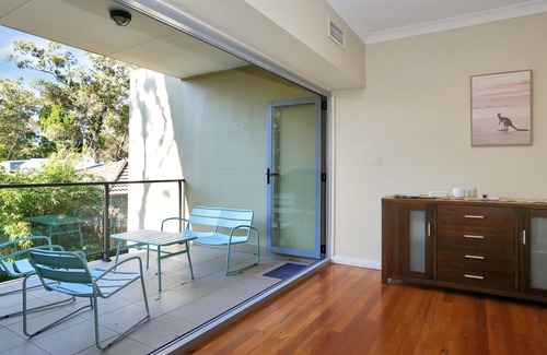 Hawks Nest Apartamento | Stay Salty - Pet Friendly - Wi-Fi Available
