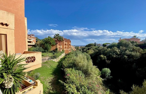 Urbanización Hacienda las Chapas Apartamento | Stay U-nique Apartments Benajarafe