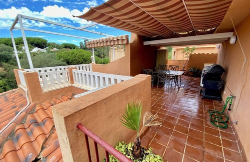 Urbanización Hacienda las Chapas Apartamento | Stay U-nique Apartments Benajarafe
