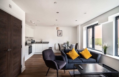 Old Trafford Apartamento | Stay Zeni, Alexandra Rise Manchester Roomy 1 Bed