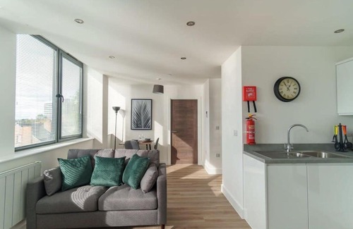 Old Trafford Apartamento | Stay Zeni, Alexandra Rise Manchester Cool 1BR Flat