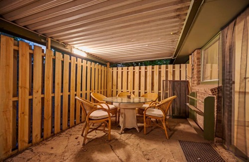 Badger Creek Cabina | StayAU The Homestead 4BR Spacious Nature Retreat