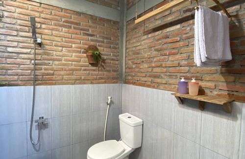 Bangunjiwo Casa | StayBareng di Kasongan