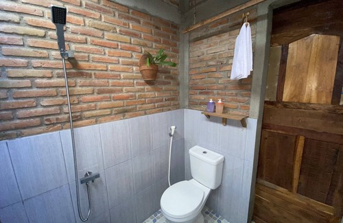 Bangunjiwo Casa | StayBareng di Kasongan