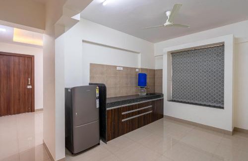 Kharadi Cama Y Desayuno | StayBird - Silver Oak, An Apartment Hotel, Kharadi