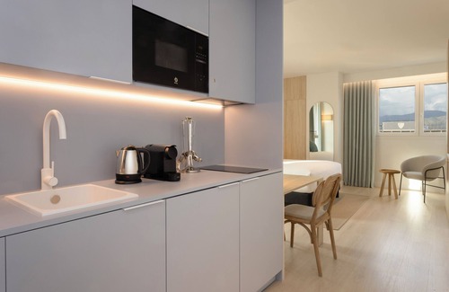 Palma-Palmilla Apartamento | Staybridge Suites & Apartments Malaga by IHG