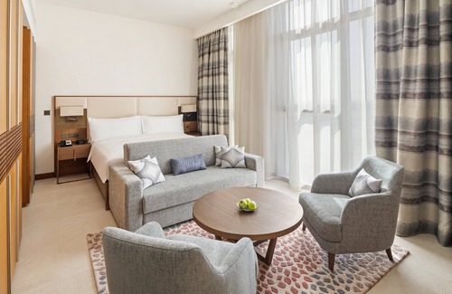 Dubai World Central Hotel | Staybridge Suites Dubai Al-Maktoum Airport by IHG