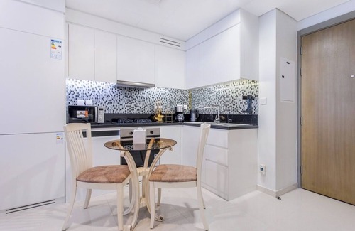 Al Safa Apartamento | Staycae Holiday Homes 1 Bedroom Family Apartment, Aykon C