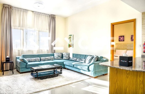 Jebel Ali Apartamento | Staycae Holiday Homes - Suburbia