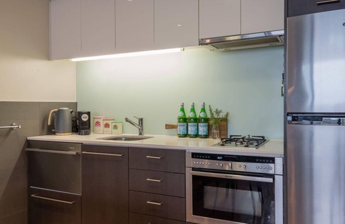 Brunswick Apartamento | StayCentral - Brunswick Loft - Michael Street, Brunswick - 1 Bedroom, 1 Bed, 1.5 bathroom, 1 Parking, Pet Friendly