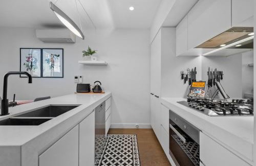 Northcote Apartamento | StayCentral - Northcote Townhouse with Study