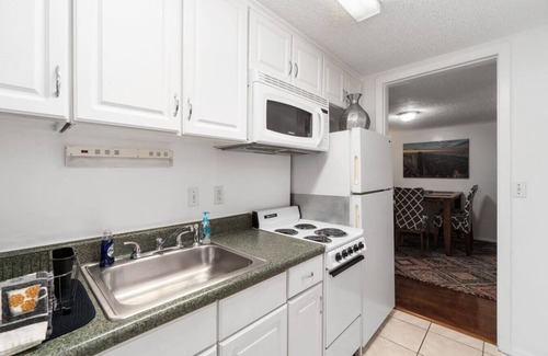 Gainesville Condominio | StayGainesville's Peaceful Condo Near UF / Shands
