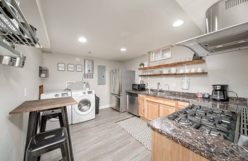 Piedmont Apartamento | #StayInMyDistrict Piedmont Near Parks and Shopping