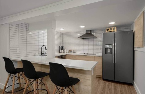 Portland Apartamento | #StayInMyDistrict St Johns Walk to dining & shops
