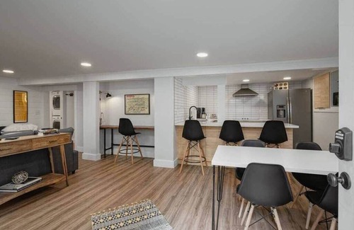 Portland Apartamento | #StayInMyDistrict St Johns Walk to dining & shops