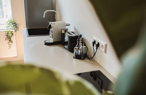 Celle Apartamento | Staylight Apartment by the French Garden - 3 Bedrooms - Quiet & Central