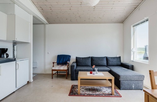 Hamneda Chalet De Esquí | StayNordic | Holiday home with lovely views of the lake Hängasjön | SE06015