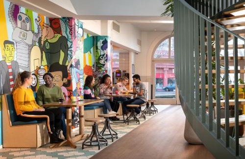The Hague Center Hostal | Stayokay Hostel Den Haag