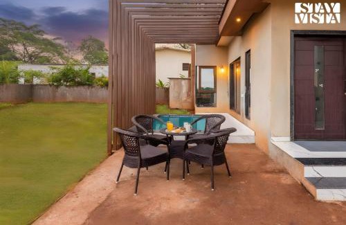 Karjat Villa | StayVista at Mizu Retreat with Pool & Terrace