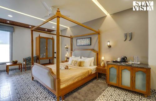 Pachmarhi Apartamento | StayVista at Pandav Greens with Lawn & Bonfire