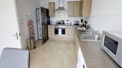 Cole Green Apartamento | StayZo Cole Green Lane Accommodation- FREE Parking