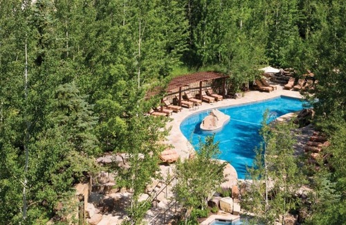 Teton Village Condominio | Celebre las fiestas en el famoso Four Seasons Jackson Hole 12/21 / 19-01 / 04/20