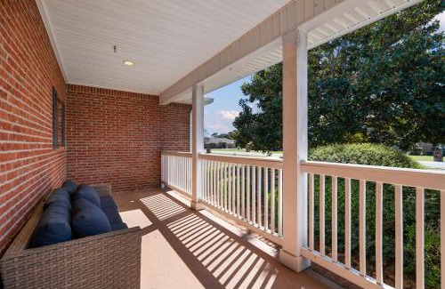 Navarre Casa | Stealing Happy Hours