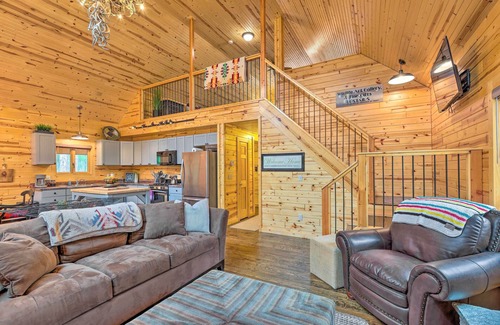 Irons Cabina | 'Steelhead Lodge' - Double J River Camp