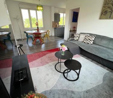 Valenciennes Apartamento | « stef one « centre ville 2 chambres 3 voyageurs