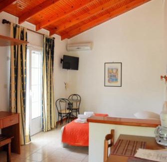Pirgi Apartamento | Stefanosplace ApartHotel Sea View