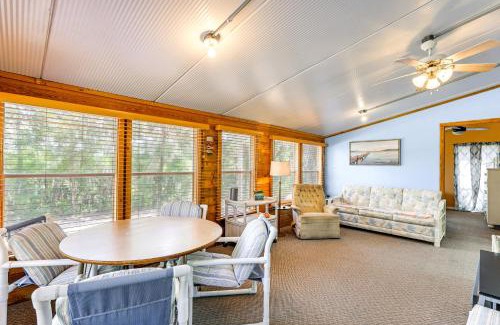 Steinhatchee Casa | Steinhatchee Home with Grill Hike, Hunt and Fish!