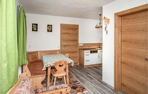 Liesing Apartamento | Steinwand
