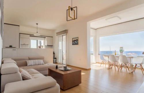 Agia Pelagia Apartamento | Stelianas House Top Floor Apartment with Private Jacuzzi