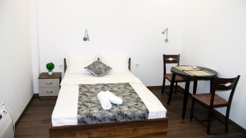 Pleven Hostal | Stenso Rooms